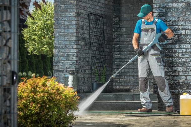 Post-Construction Pressure Washing in New Hartford Center, CT
